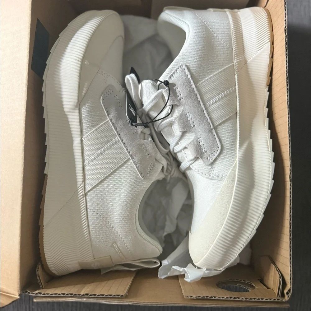 Sorel Women's Off-White Cream Knit Sneakers